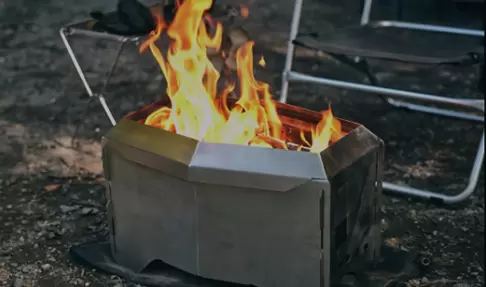 Lista de atualiza&ccedil;&atilde;o de equipamentos de acampamento familiar: fogueira, fog&atilde;o de barraca e churrasqueira s&atilde;o indispens&aacute;veis
