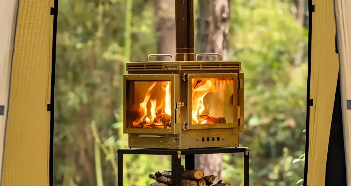 Fogão panorâmico cria centro social de acampamento em estilo nórdico