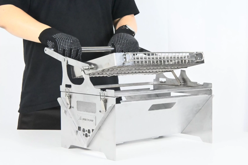 Grelha de acampamento giratória e leve